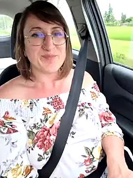 minierose online show from May 2, 1:38 pm