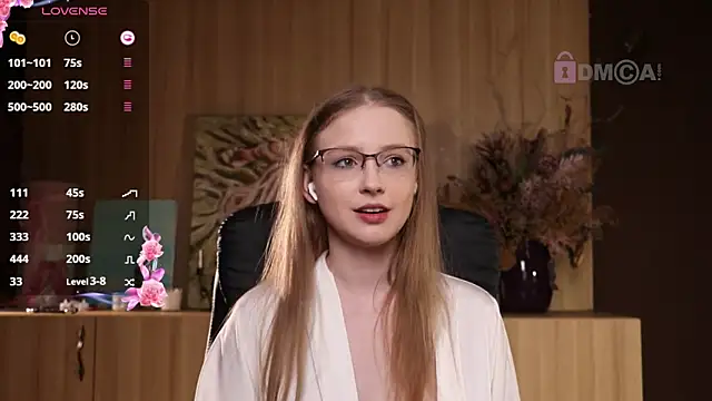 Snapshot of steffania- chatting on February 7, 8:53 pm steffania- online show from February 7, 8:53 pm