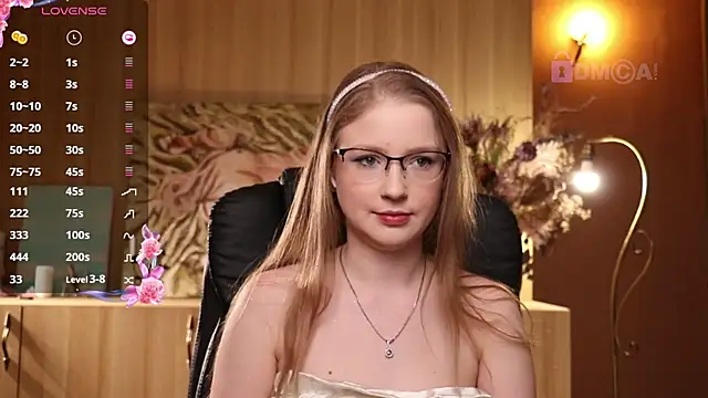 Snapshot of steffania- chatting on February 23, 8:55 pm steffania- online show from February 23, 8:55 pm