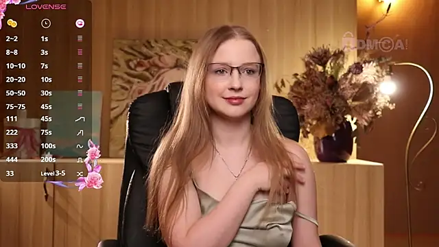 Snapshot of steffania- chatting on March 7, 9:40 am steffania- online show from March 7, 9:40 am