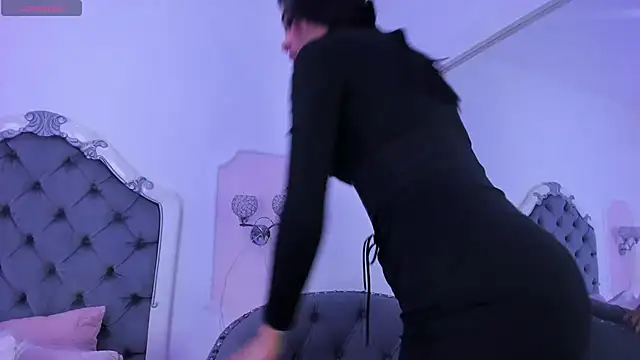 Snapshot of Jasmine55__ chatting on January 25, 4:13 am Jasmine55 online show from January 25, 4:13 am