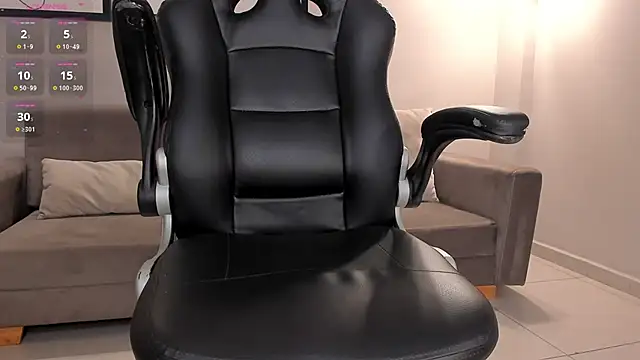 CorinneRusso online show from March 16, 7:26 am