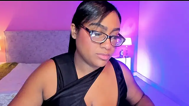 BlakmillerrGilson online show from September 21, 7:48 pm