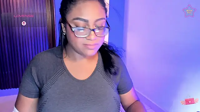 BlakmillerrGilson online show from February 6, 7:28 pm