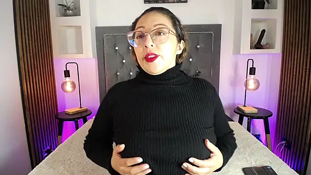 Snapshot of AnnadirtyXo chatting on July 14, 5:12 am AnnadirtyXo online show from July 14, 5:12 am