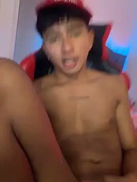 Leonarrrd 01 online show from December 21, 5:03 am