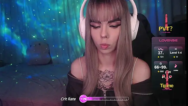 Kerry Kirk online show from December 9, 9:37 pm