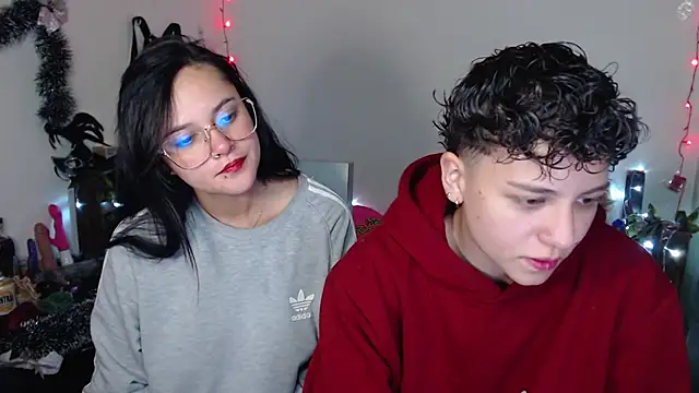 Antonella Cruz02 online show from December 14, 4:23 am