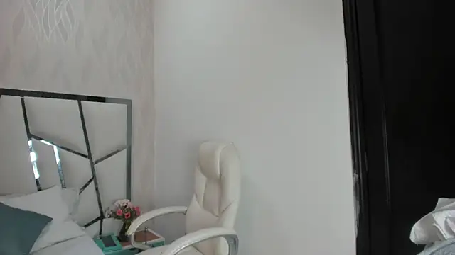  aurora18  online show from February 5, 3:11 am