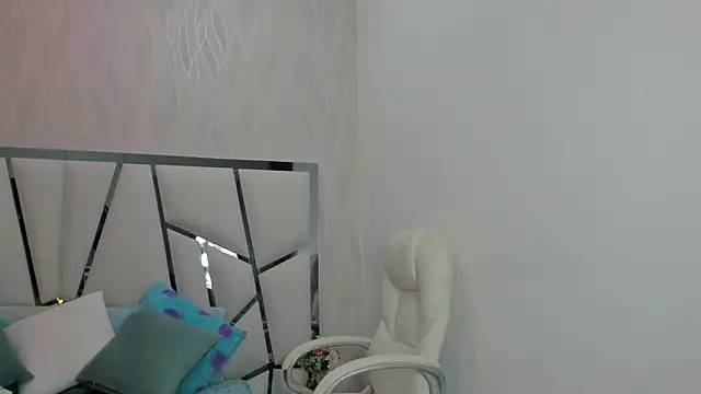  aurora18  online show from April 23, 3:08 am