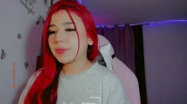 madisonx17 online show from March 12, 6:51 am