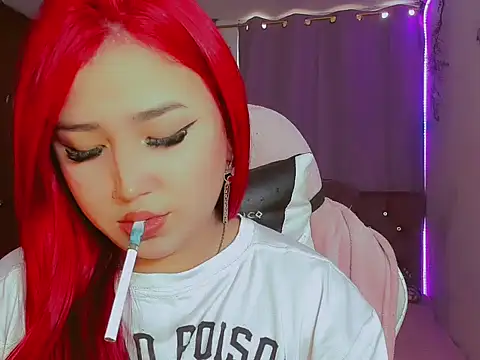 madisonx17 online show from November 27, 8:55 pm