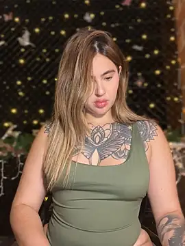 ValerieHilton online show from December 28, 2:01 am