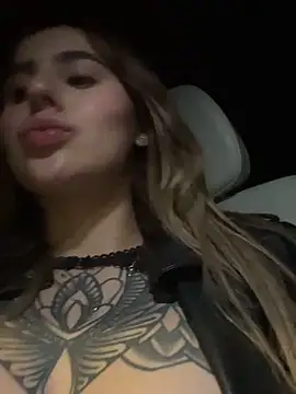 ValerieHilton online show from January 3, 4:55 am