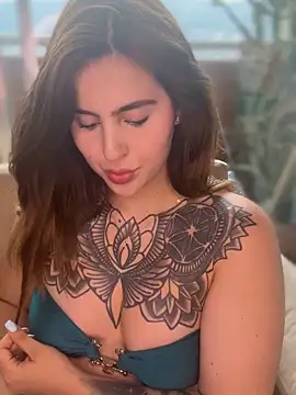 ValerieHilton online show from February 15, 9:48 pm