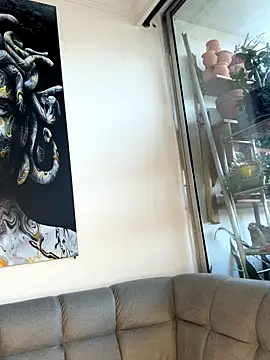 ValerieHilton online show from October 7, 9:45 pm