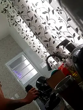 bigruyter online show from October 27, 6:23 pm