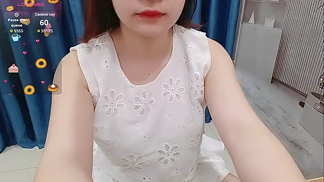 Snapshot of Milajinxi chatting on December 3, 12:51 am Milajinxi online show from December 3, 12:51 am