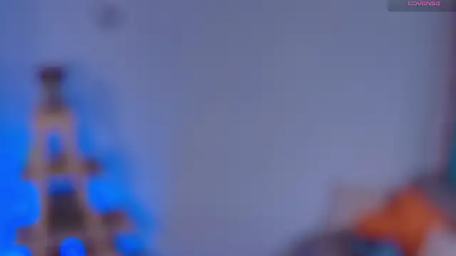 Snapshot of Lucy_Princes chatting on February 7, 3:45 am Lucy Princes online show from February 7, 3:45 am