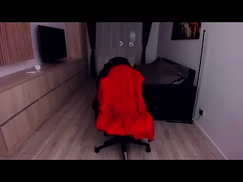 MarisMuscle online show from March 6, 7:43 pm