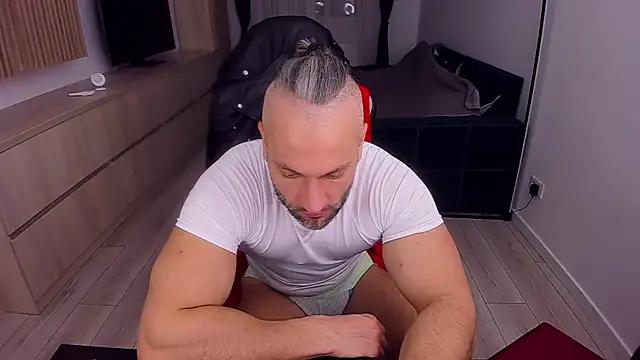 MarisMuscle online show from March 7, 7:16 pm