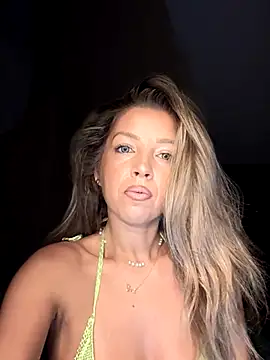 SonyaD  online show from September 24, 1:20 am