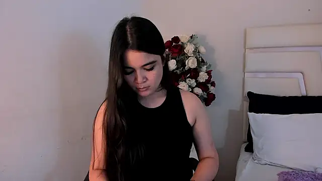 Snapshot of CamilaSofiia chatting on January 17, 11:29 pm CamilaSofiia online show from January 17, 11:29 pm