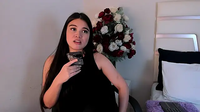 Snapshot of CamilaSofiia chatting on January 18, 2:36 am CamilaSofiia online show from January 18, 2:36 am
