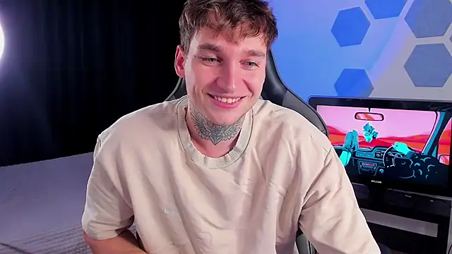 Chris Tyson online show from September 13, 1:49 am