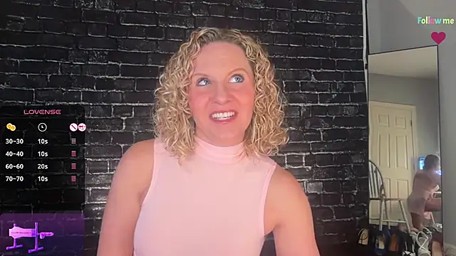 AmberJade AmJ online show from October 15, 12:11 am