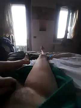 Snapshot of caigo7 chatting on December 6, 6:48 am caigo7 online show from December 6, 6:48 am