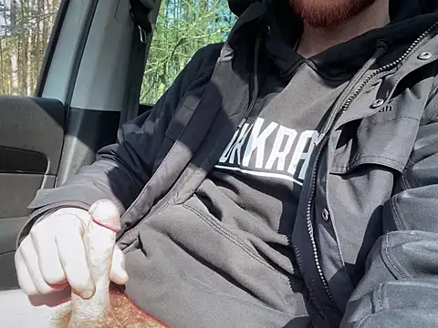 Snapshot of pietpietersen chatting on March 16, 10:11 am pietpietersen online show from March 16, 10:11 am