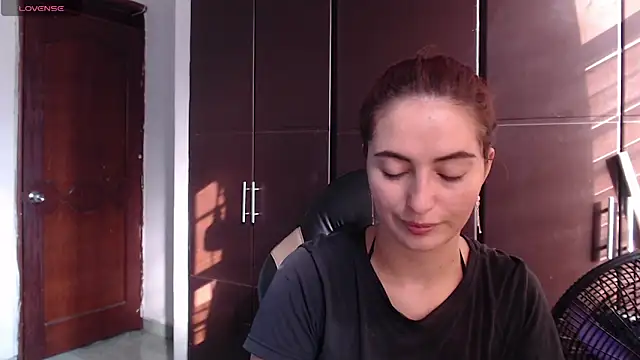 Kate lorens9 online show from January 8, 9:12 pm