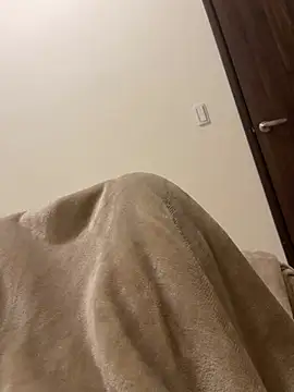 Snapshot of A6229 chatting on December 31, 3:53 pm A6229 online show from December 31, 3:53 pm