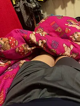 Snapshot of A6229 chatting on March 15, 1:29 pm A6229 online show from March 15, 1:29 pm