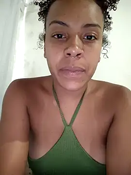 Julia Pretinha online show from March 9, 1:37 pm