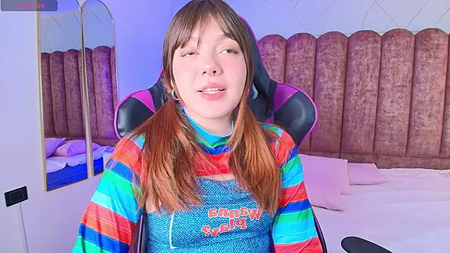 Fluffy Bubble21 online show from March 19, 4:16 am