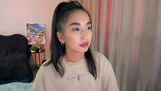 worldofkim online show from January 27, 11:22 am