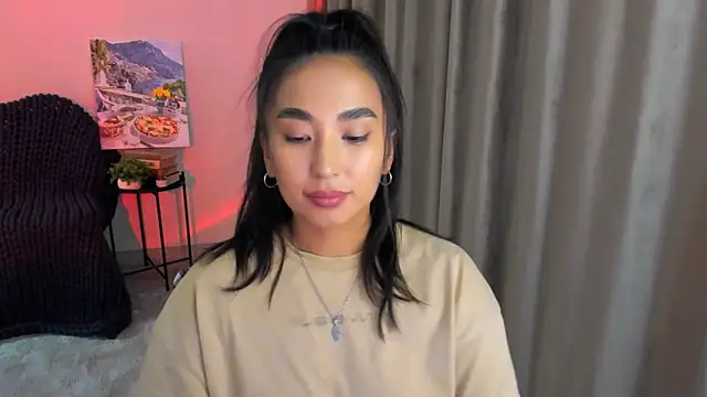 worldofkim online show from January 27, 2:24 pm