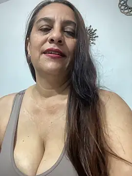 Snapshot of brendasexywet chatting on October 24, 5:31 pm brendasexywet online show from October 24, 5:31 pm