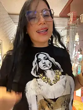 Miah gomez  online show from March 26, 6:02 pm