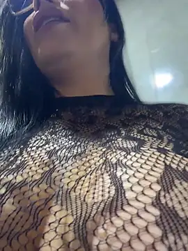 Miah gomez  online show from April 24, 6:21 pm