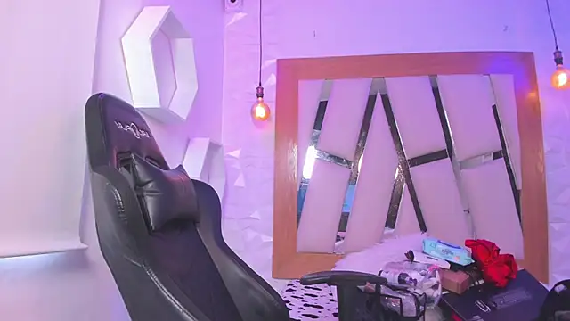 ary cooper  online show from October 28, 12:52 pm