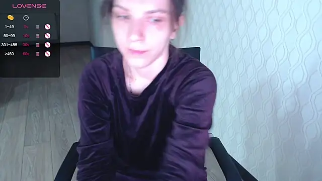 LisaHeart online show from November 1, 2:08 pm