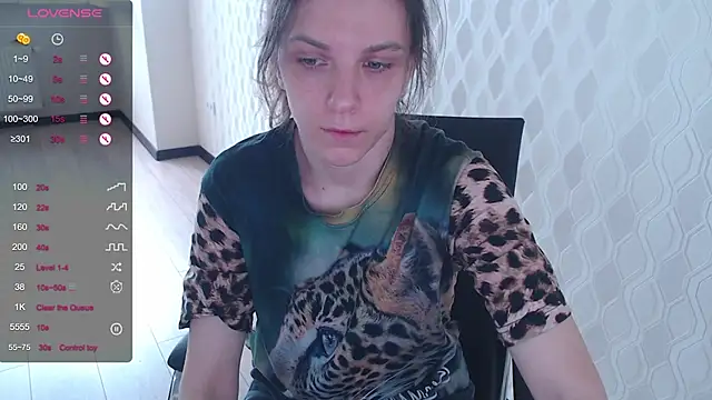 LisaHeart online show from November 8, 11:10 am