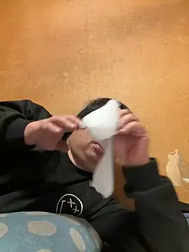 punk0805 online show from March 10, 12:21 pm