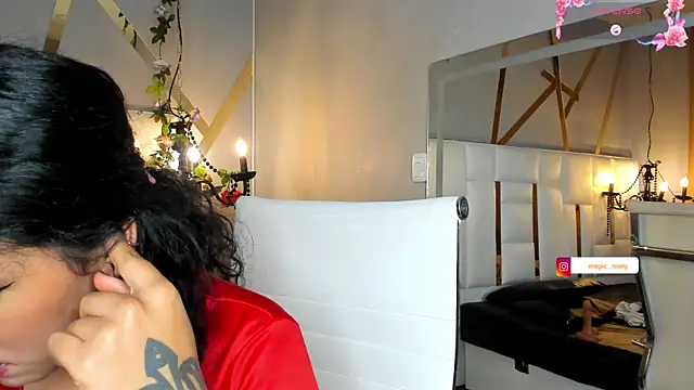 magic marg online show from December 9, 11:45 pm