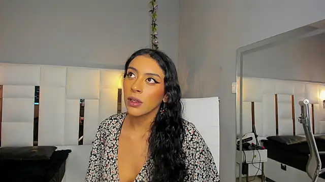 magic marg online show from March 10, 8:34 pm