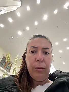 eveangelll online show from December 18, 8:42 am