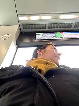 eveangelll online show from October 16, 6:58 am